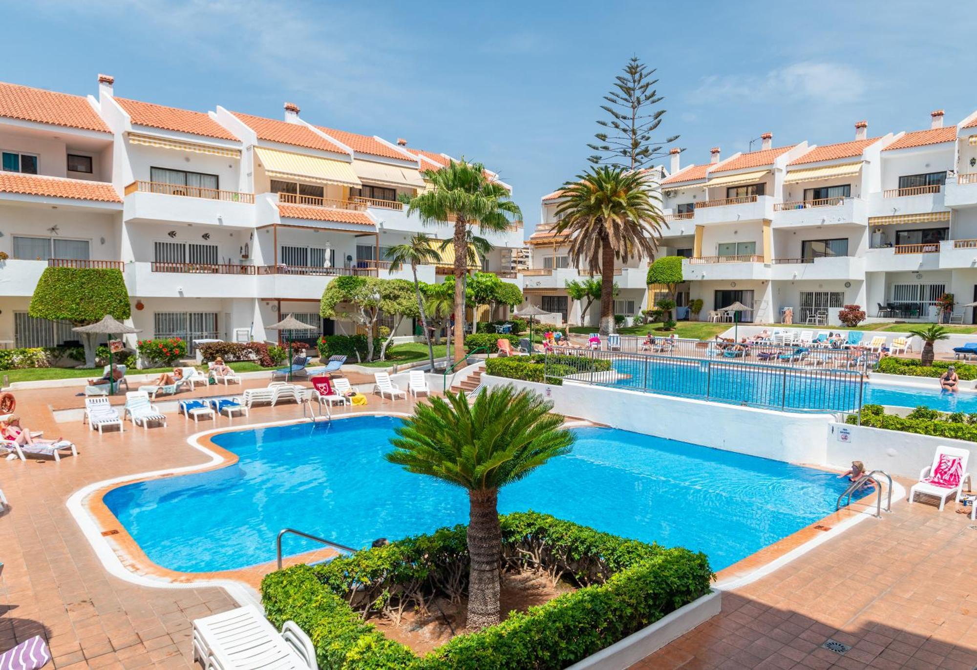 Apartamentos Hg Cristian Sur Los Cristianos  Exterior photo