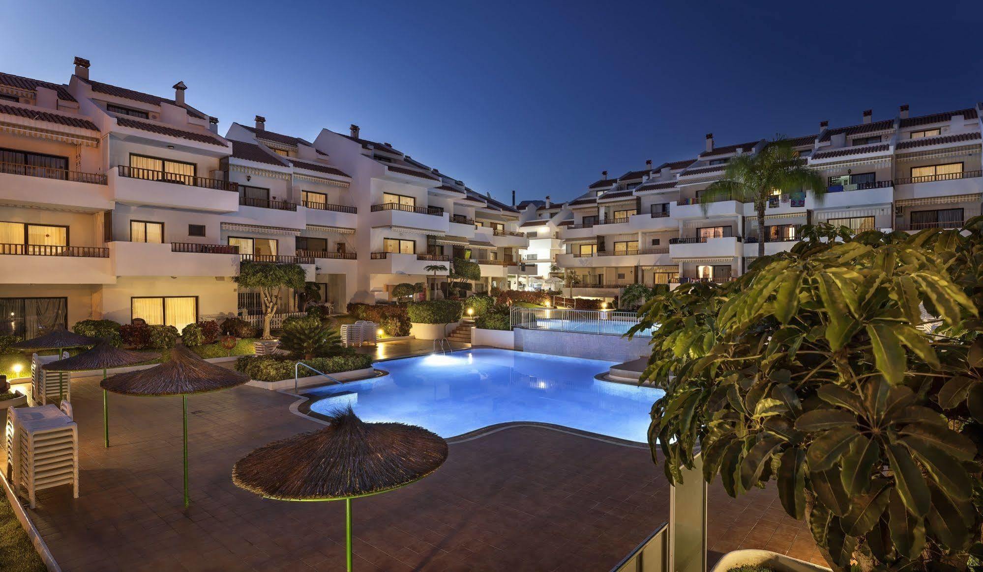 Apartamentos Hg Cristian Sur Los Cristianos  Exterior photo